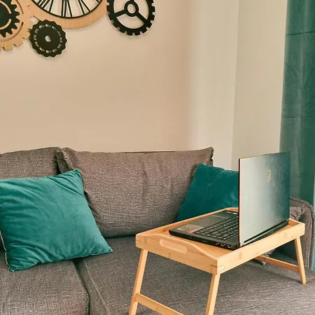 Parid Blue Apartman Golem