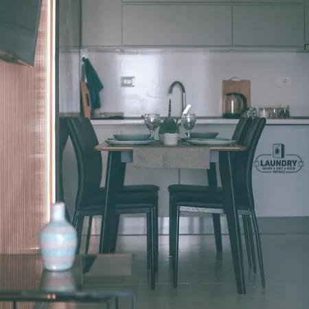 Parid Blue Apartman Golem